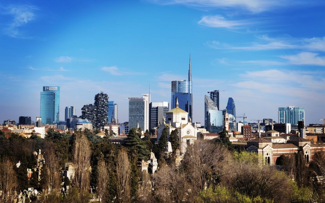 Skyline Milano: un itinerario col naso all’insù tra i grattacieli più belli!