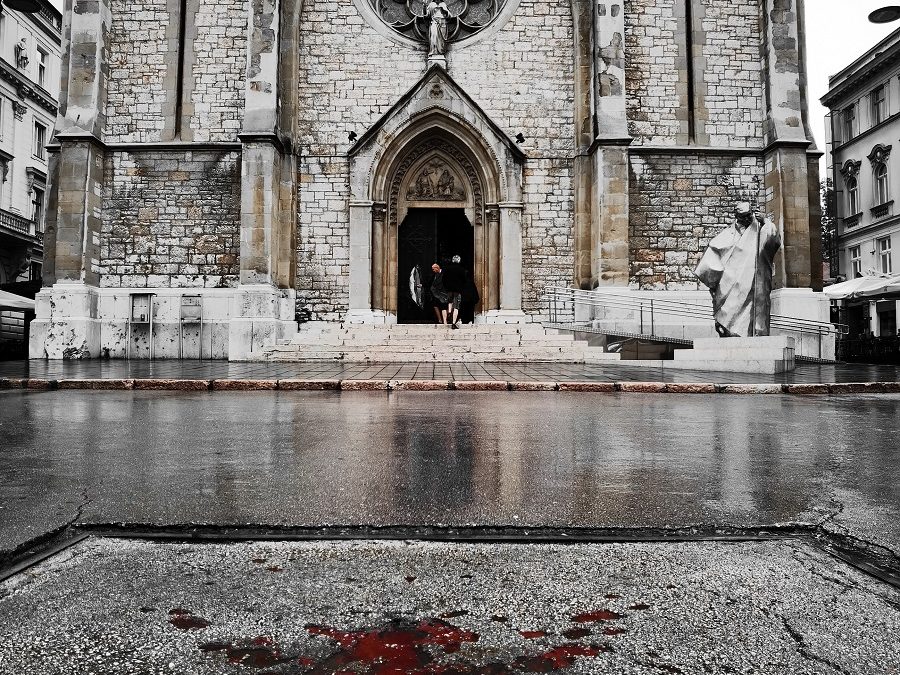 Le rose di Sarajevo per non dimenticare.